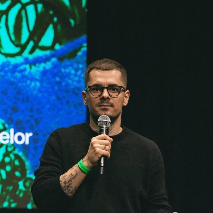 Ivan Paskar — press photo